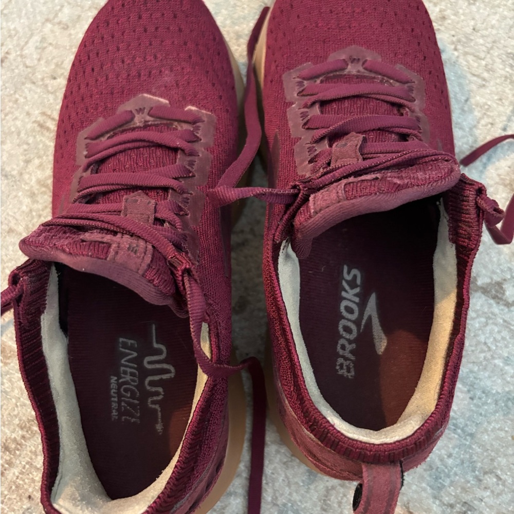 Brooks Women's Athletic Shoes - Burgundy - Picture 5 of 13